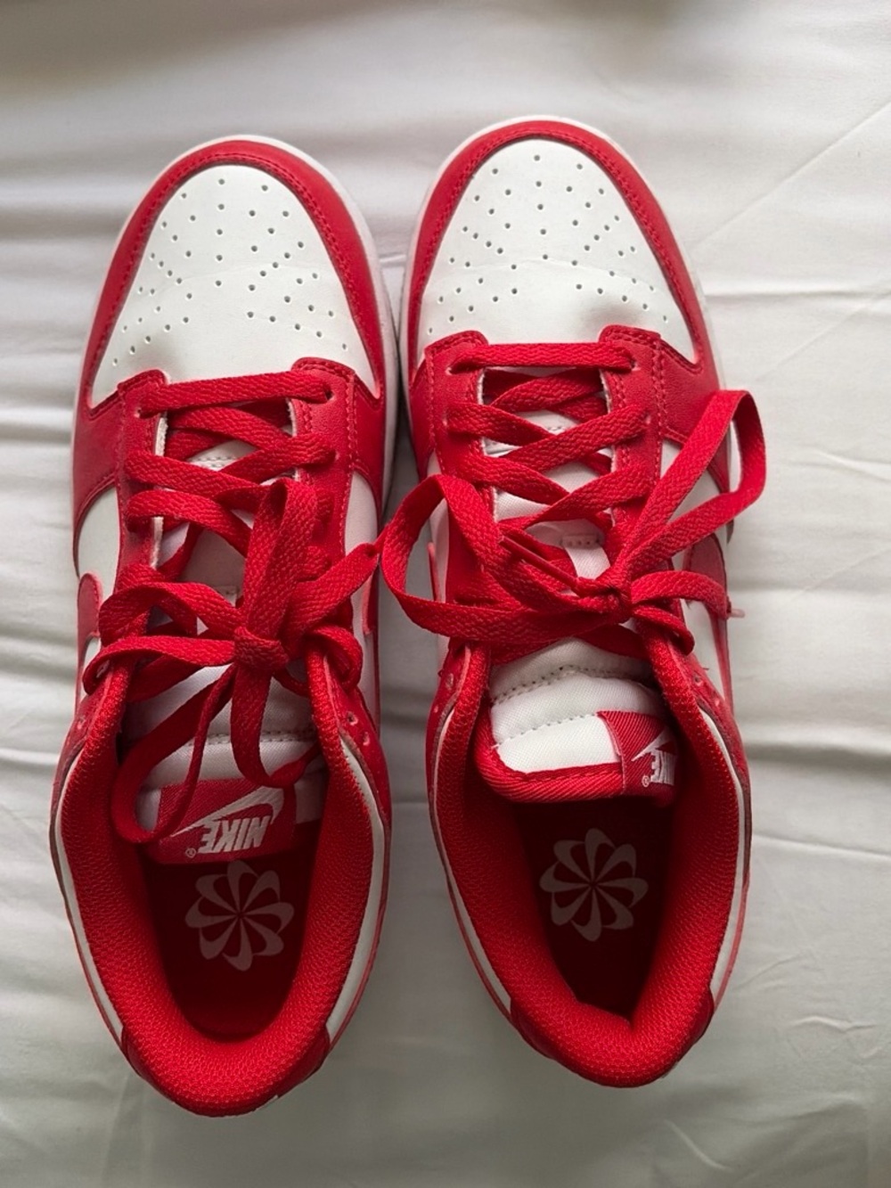 Nike Womens Retro Red Dunks / Size 8.5